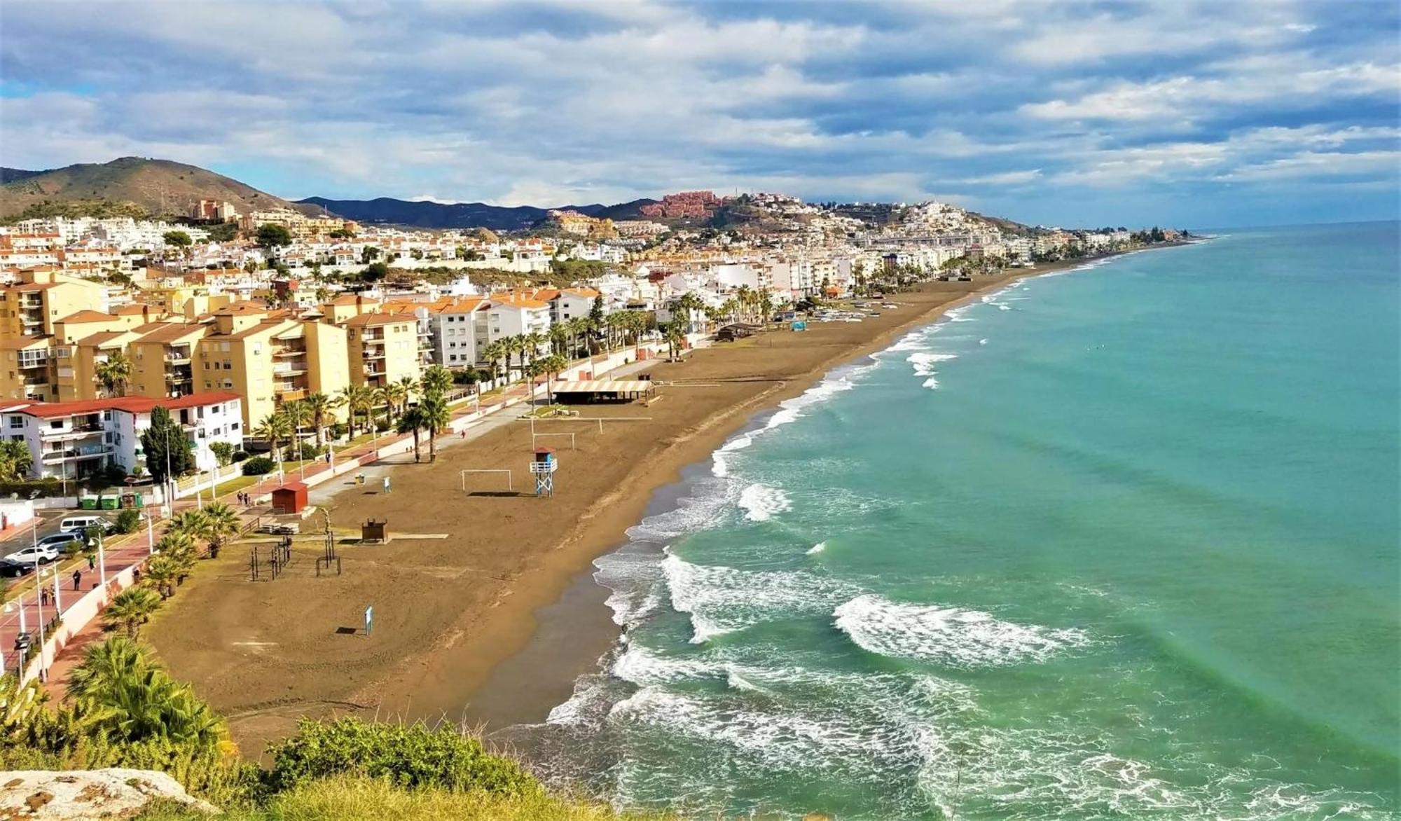 La Parada Beach 托雷德本纳贾尔邦 外观 照片